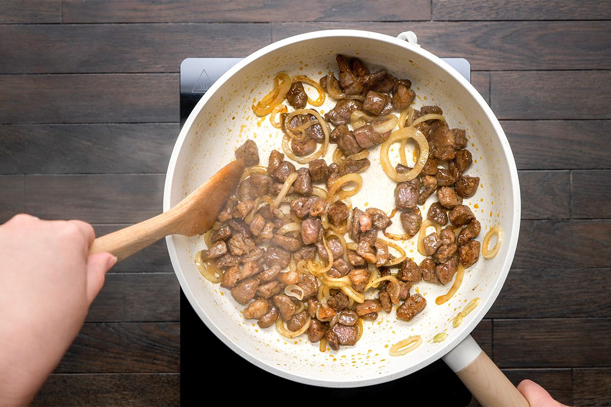 Beef Pot Pie Tohvs25 30277 Mf 05 28 2