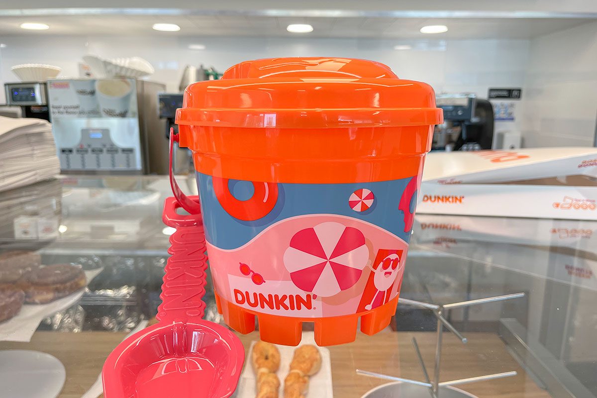 Dunkin' Summer Munchkins Bucket