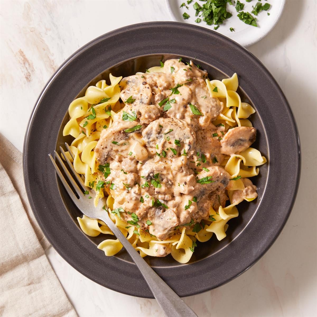 Slow-Cooker Ground Beef Stroganoff
