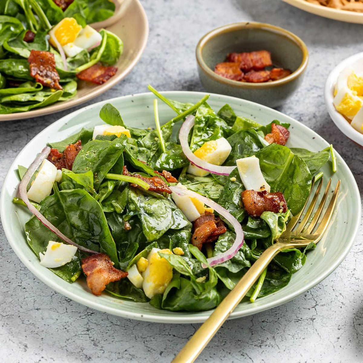 23 Spinach Salad Recipes You’ll Love to Eat