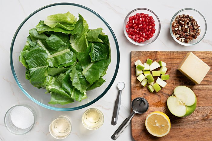 Apple Pomegranate Salad Tohd24 70870 Ratulachakraborti 01