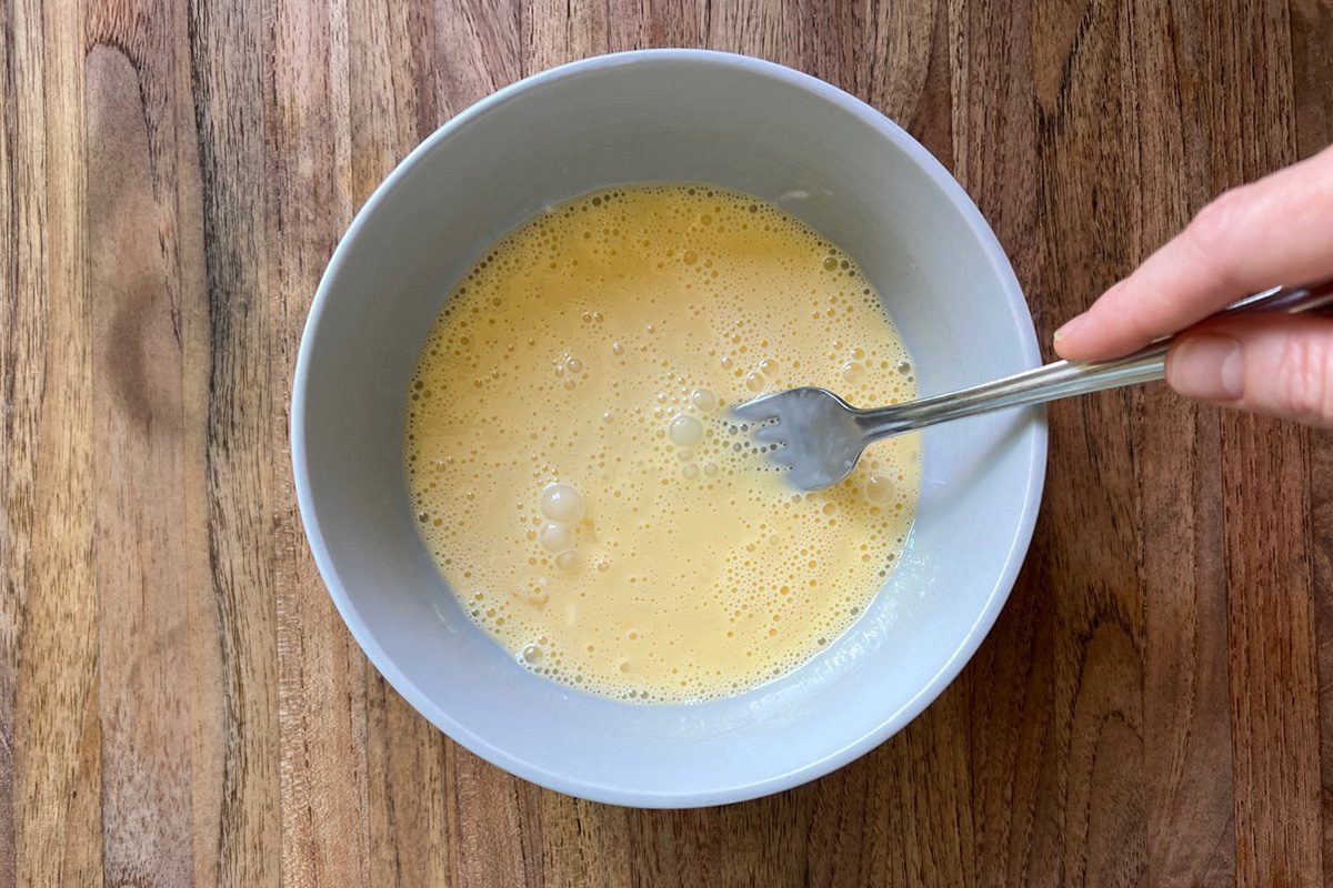 Jose Andres Microwave Omelet Step2 