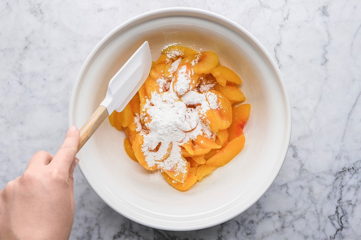 Peach Crumble Pie Tohvs25 846 Mr 06 10 4