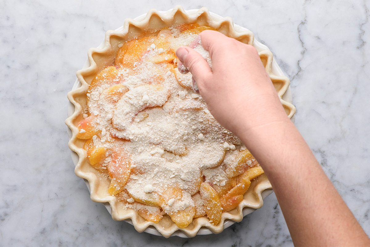 Peach Crumble Pie Tohvs25 846 Mr 06 10 8