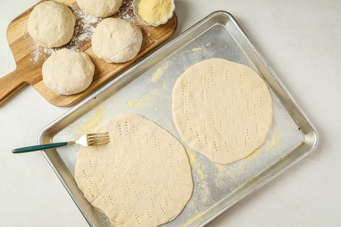 Personal Pizza Crust Tohd25 271789 Jonathanmelendez 04