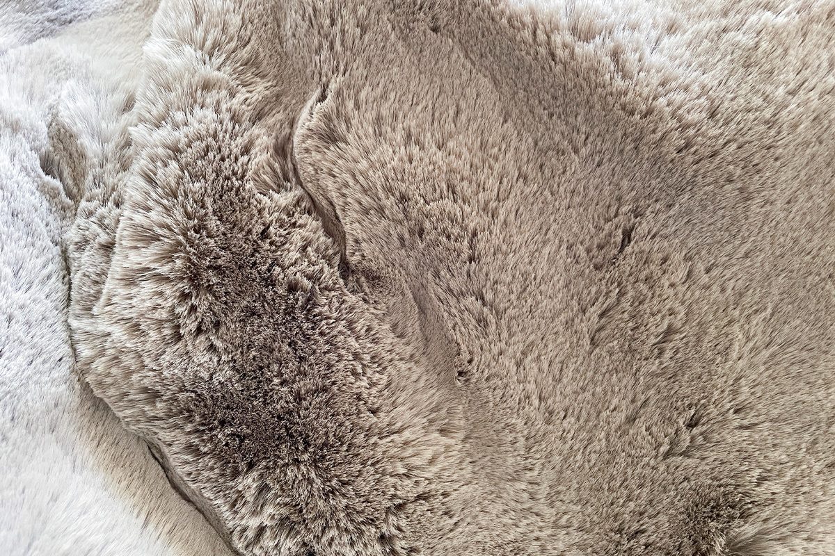 Toh25 Cozy Earth Cuddle Blanket Katie Bandurski 01 Ssedit