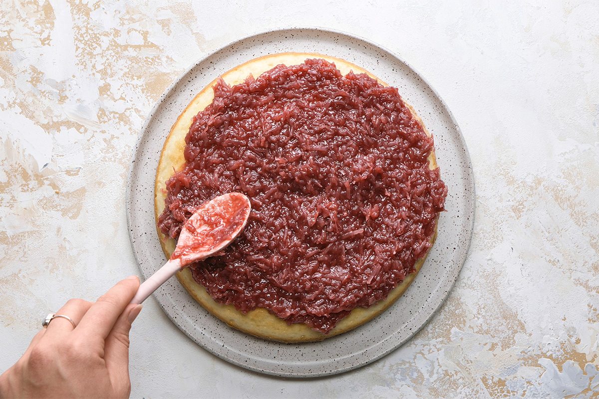 Raspberry Coconut Cake Tohvs25 25345 Mf 05 28 5