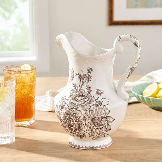 Walmart Just Dropped An Updated Pioneer Woman Collection