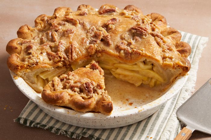 3/4 shot of Candy Apple Pie