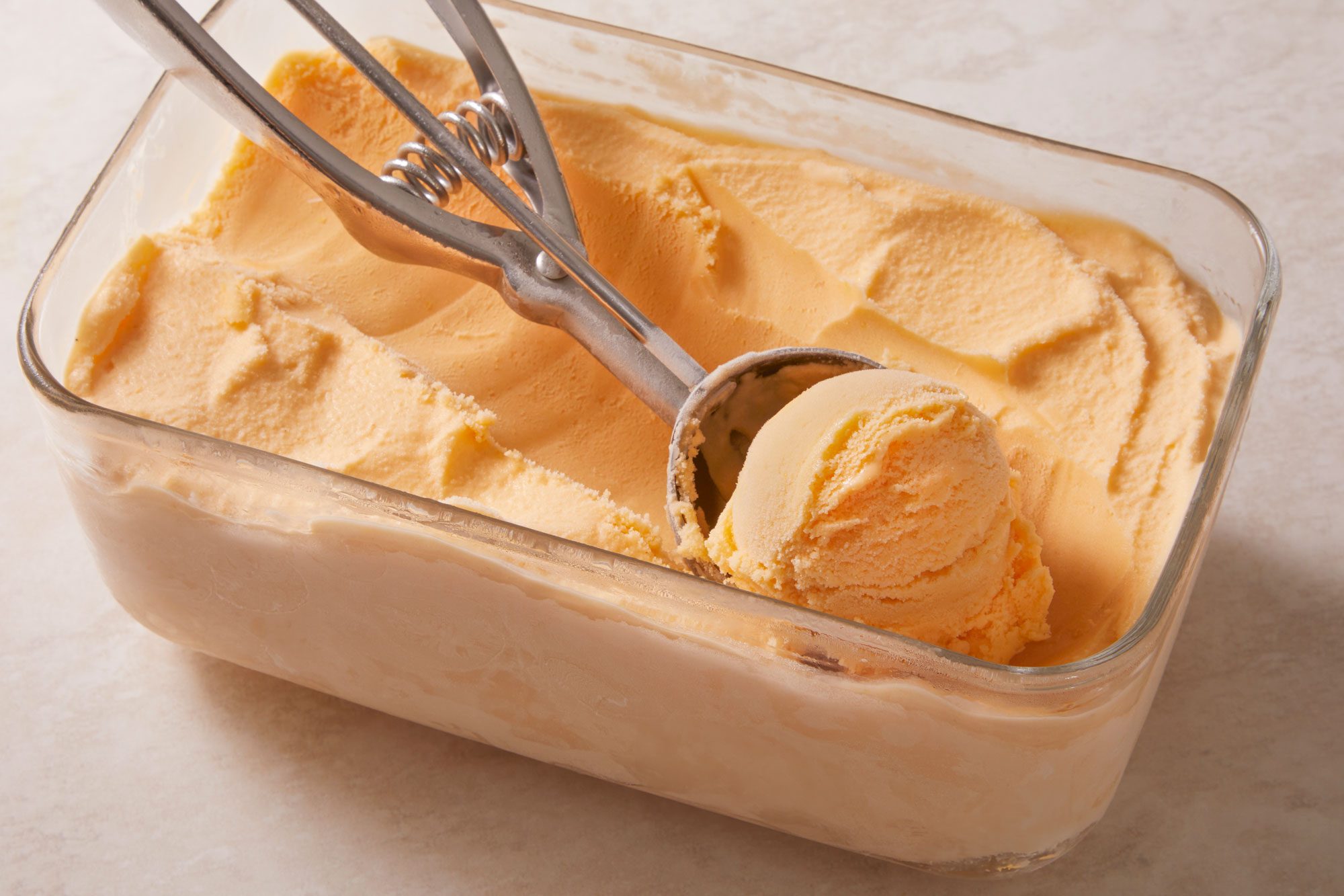 3/4 shot of Peach Gelato