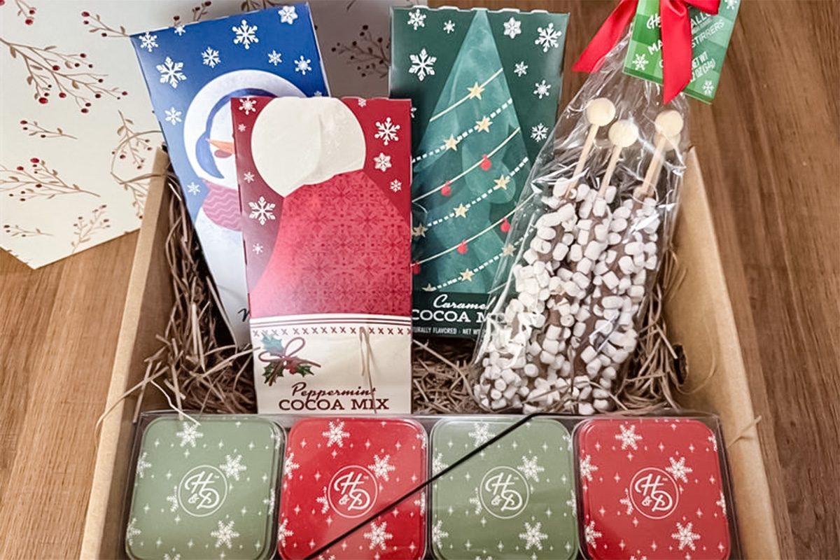 Harry & David Deluxe Holiday Hot Cocoa Collection