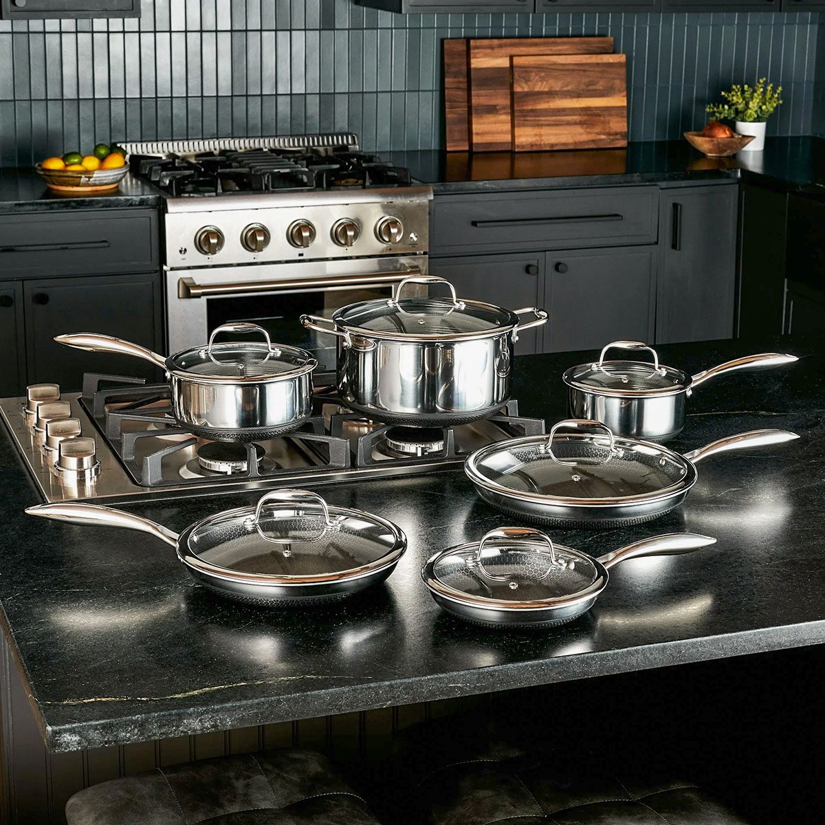 The HexClad Holiday Sale Is Here with Jolly Discounts on Editor-Tested Cookware