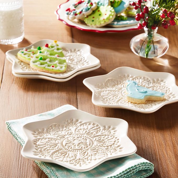 Walmart Just Dropped The Pioneer   Woman Holiday Collection  Vintage Lace Snowflake Appetizer Plates Via Walmart.com